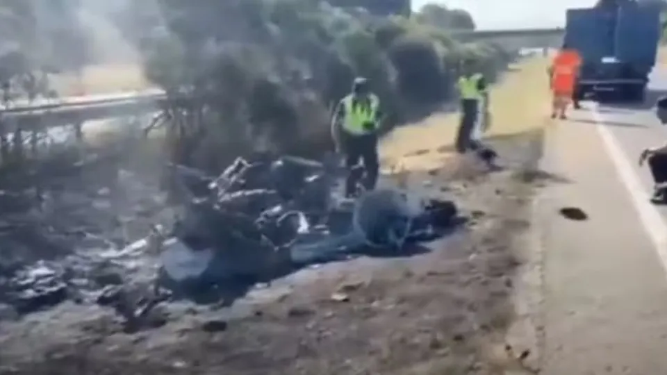 Veja como ficou o carro de Diogo Jota após acidente; vídeo