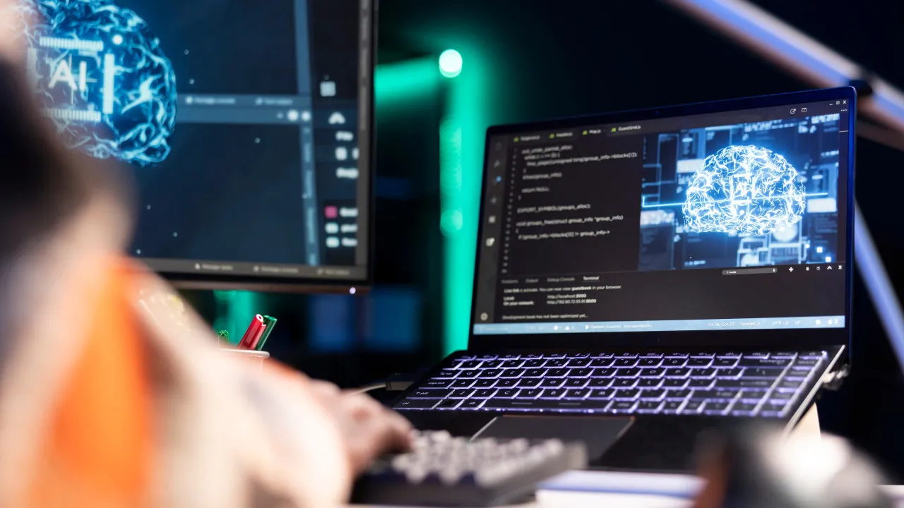 "Sou muito a favor da regulação" da IA, diz diretor-geral da Algorithm G