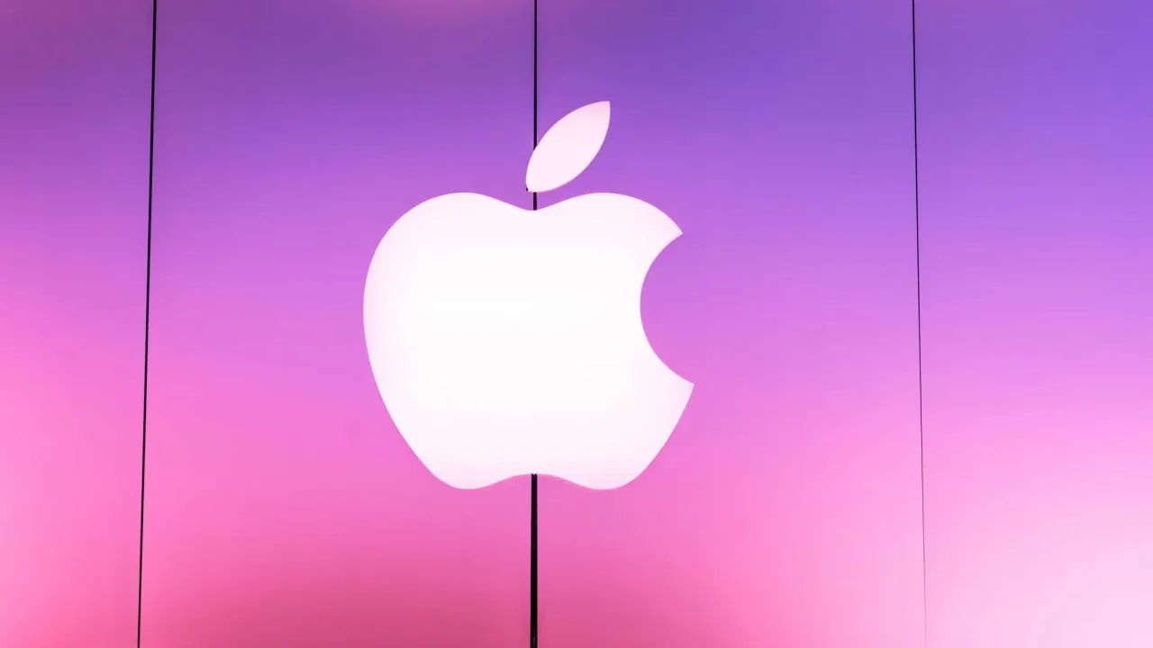 Apple considerou criar rival da Amazon Web Services e da Microsoft Azure