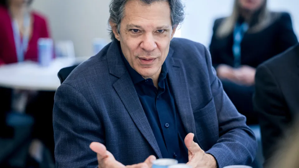 Haddad defende elevar impostos dos super-ricos