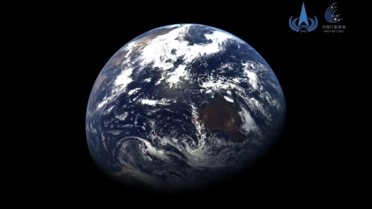 Sonda chinesa captou imagens da Terra e da Lua a 590 mil quilómetros